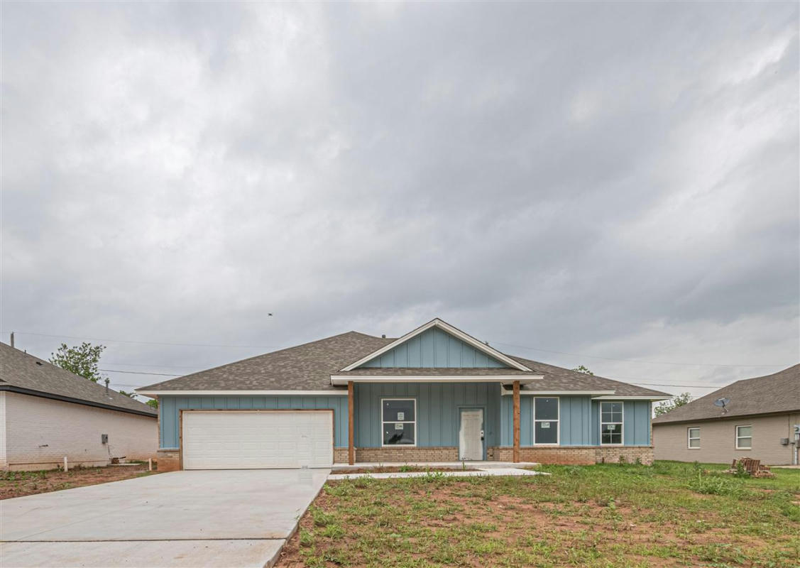 1403 COFFEY DR, PERRY, OK 73077, photo 1 of 26