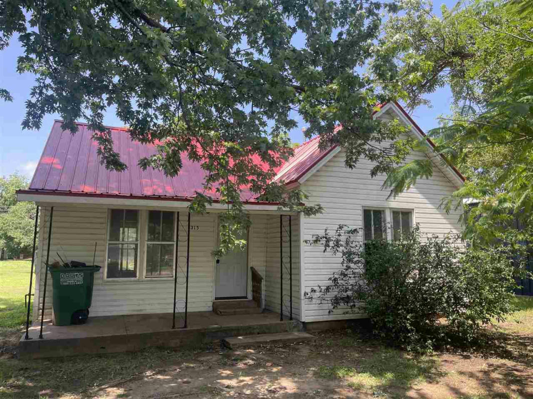 315 NW 1ST ST, PERKINS, OK 74059, photo 1 of 9